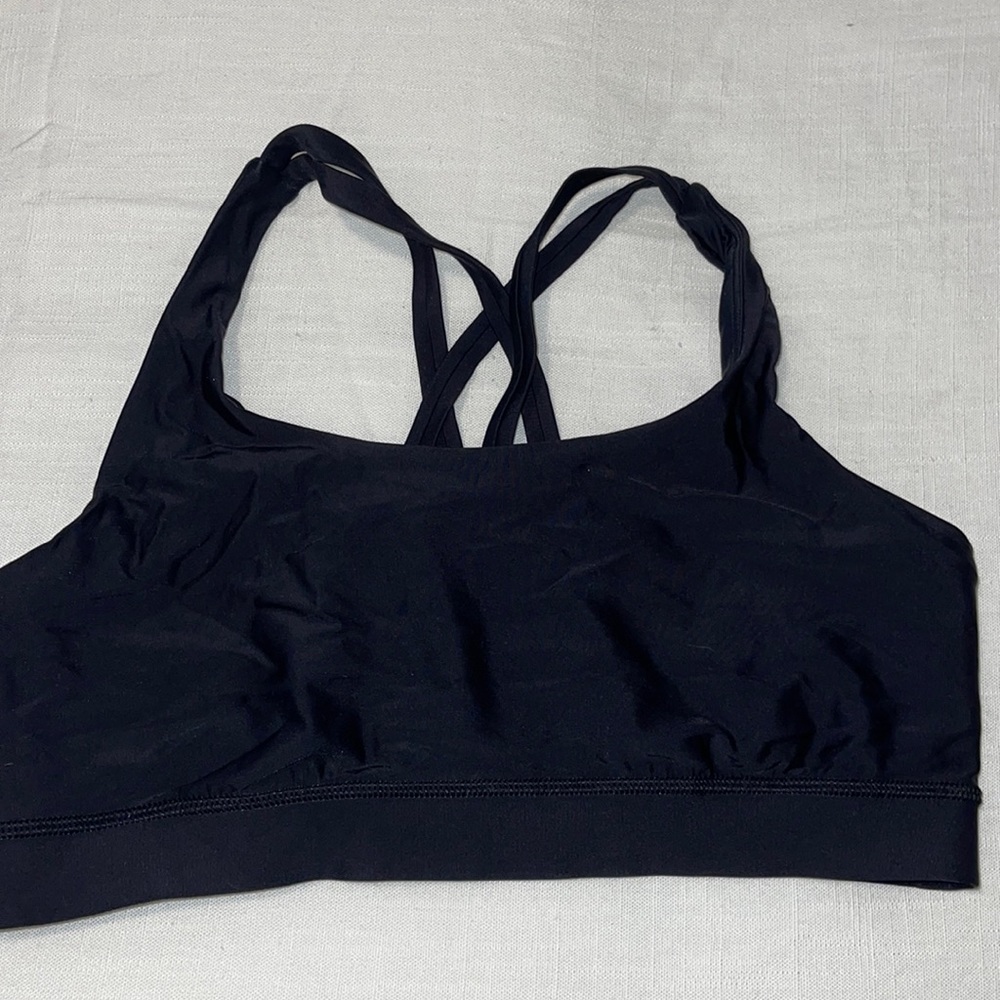 Lululemon sports bra size 10 black (no cups)